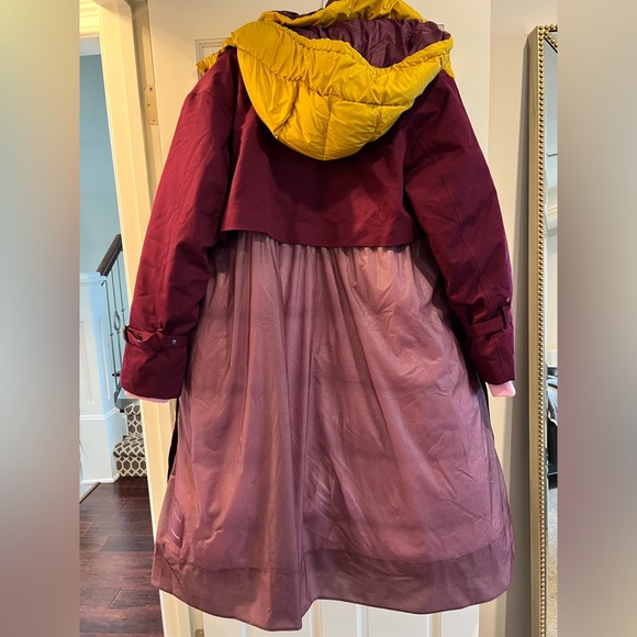 Lululemon x Roksanda Infinity Coat - Picture 7 of 14